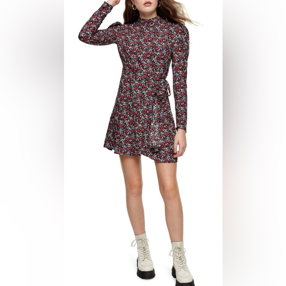 Topshop Long Sleeved Floral Mini